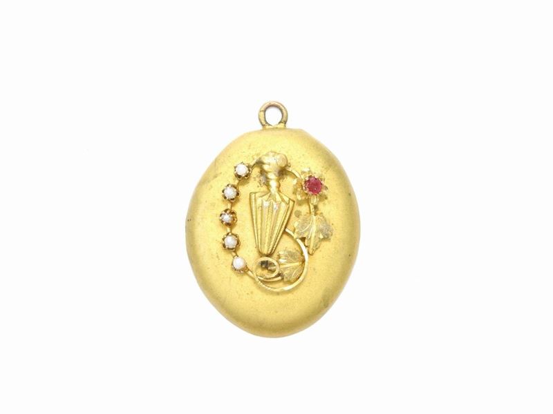 Pendente Borbonico in Oro Giallo a Basso Titolo con Microperle e Vetro Rosso