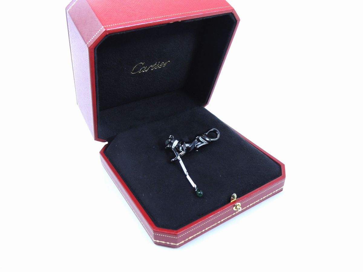 Spilla in Oro Bianco e Brunito Cartier Panthère con Diamanti e Smeraldo