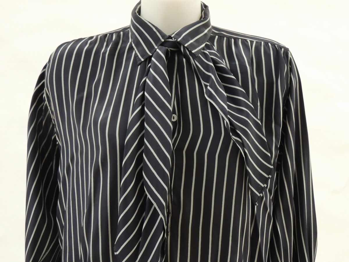 Lotto di Abbigliamento, Yves Saint Laurent Rive Gauche