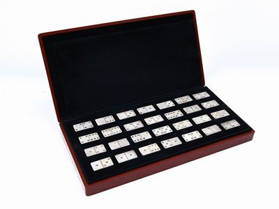 Gioco del Domino in Argento