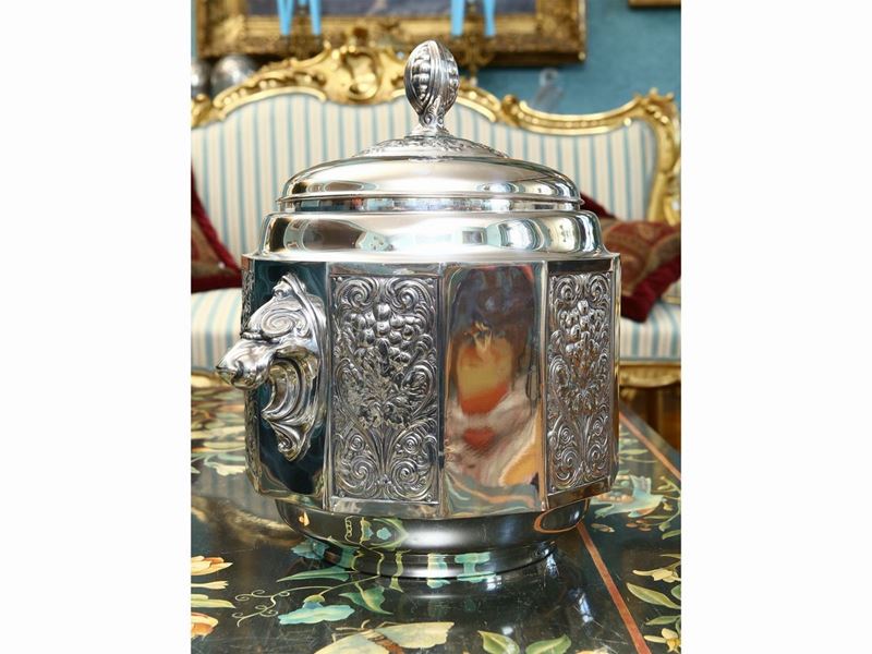 Grande Boule per Aperitivi in Metallo Argentato