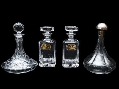 Quattro Bottiglie da Liquore in Cristallo