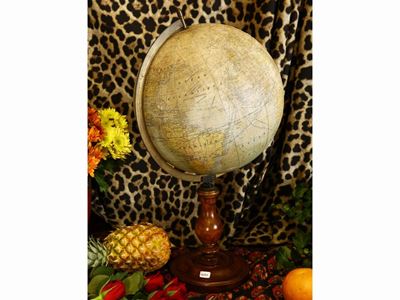 Globo Terracqueo, G. Thomas