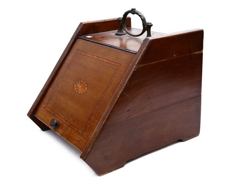 Porta Carbone in Satinwood