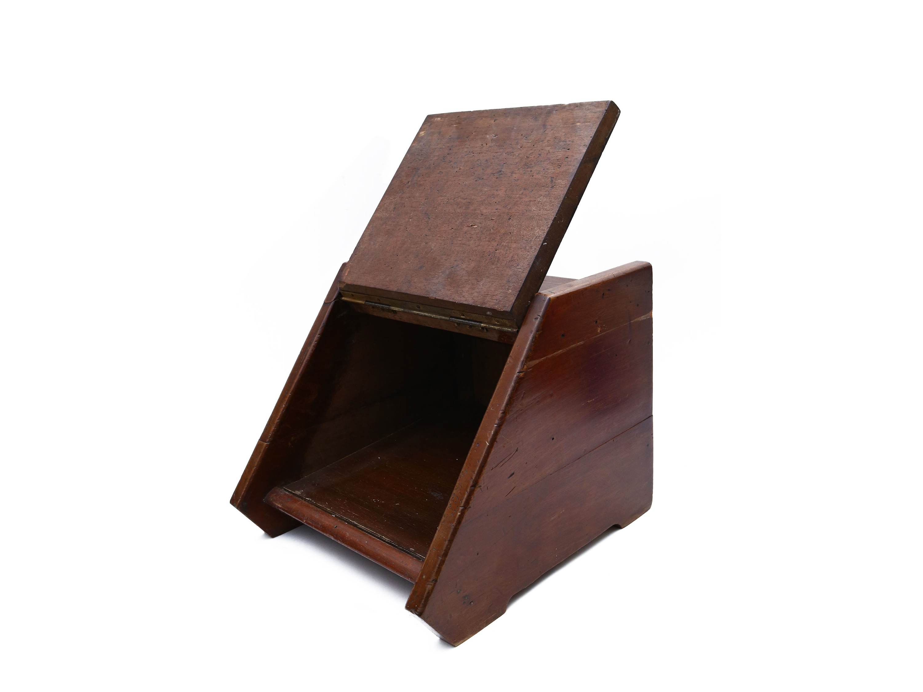 Porta Carbone in Satinwood