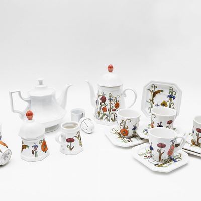Lotto di Accessori per la Tavola in Ceramica