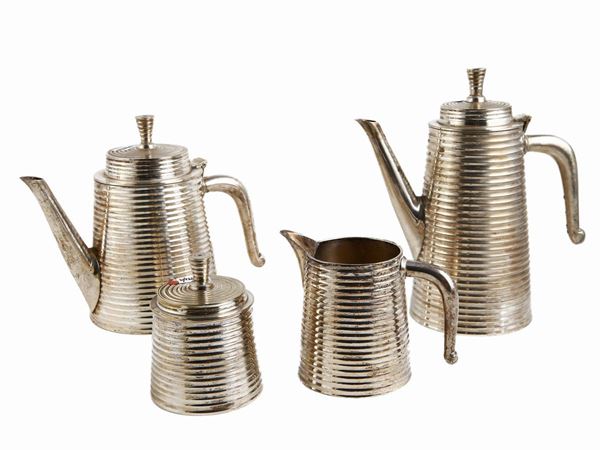 Tea and coffee set in silver metal