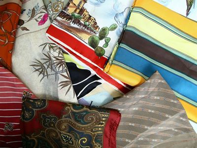 Lotto di Foulard e Stole in Seta