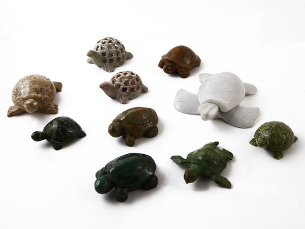 Collection of hard stone turtles