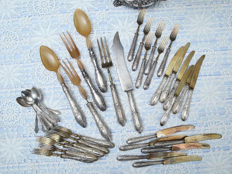 Miscellanea di Posate in Argento di Gusto Liberty