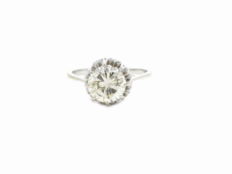 Anello Solitario in Oro Bianco con Diamante