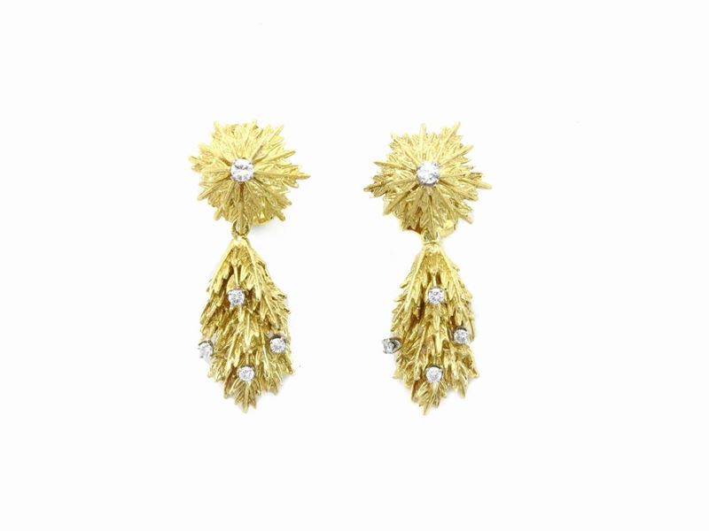 Orecchini Tiffany & Co in Oro Giallo con Diamanti