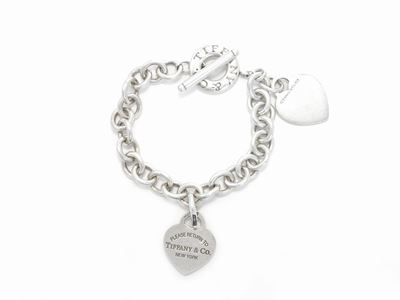 Bracciale con Due Pendenti Tiffany & Co in Argento 925/1000