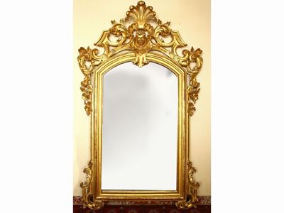 Grande Specchiera con Cornice in Legno Intagliato e Dorato