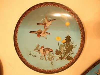 Due Piatti in Metallo Cloisonnè