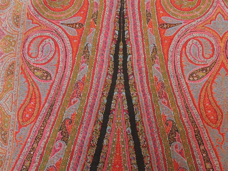 Antico Scialle "kashmir" in Lana