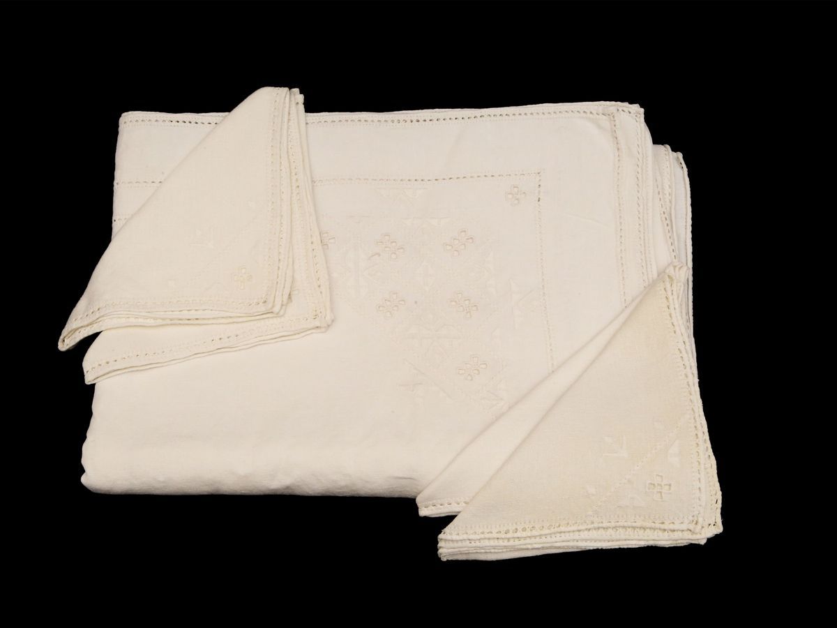 Tovaglia in Lino Bianco