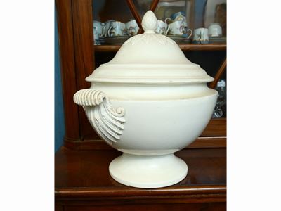 Grande Zuppiera in Terraglia