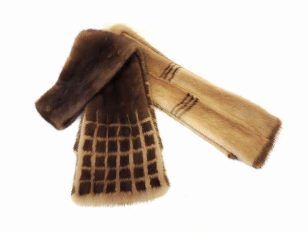 Two stoles in honey and brown mink