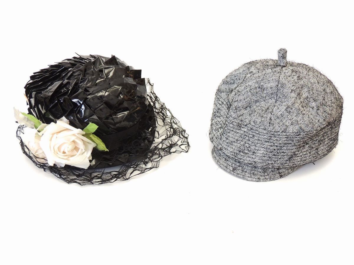Quattro Cappelli in Velluto, Lana e Rafia