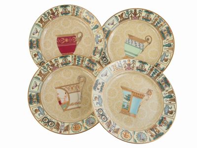 Serie di Quattro Piatti Vintage in Porcellana, Gucci