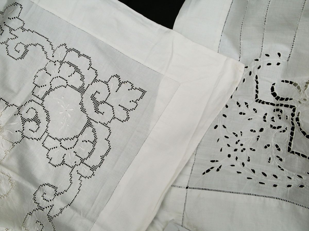 Due Lenzuola Matrimoniali in Lino Bianco