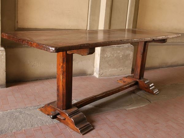 Refectory table in walnut