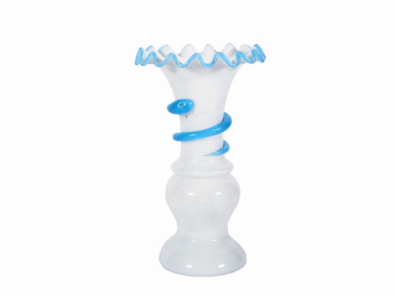 Piccolo Vaso in Opaline Bianca e Azzurra