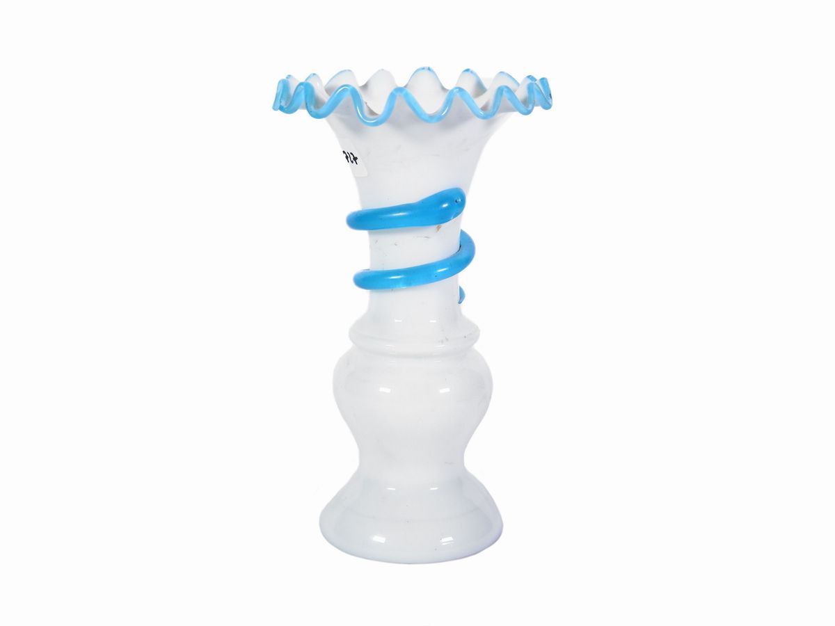 Piccolo Vaso in Opaline Bianca e Azzurra