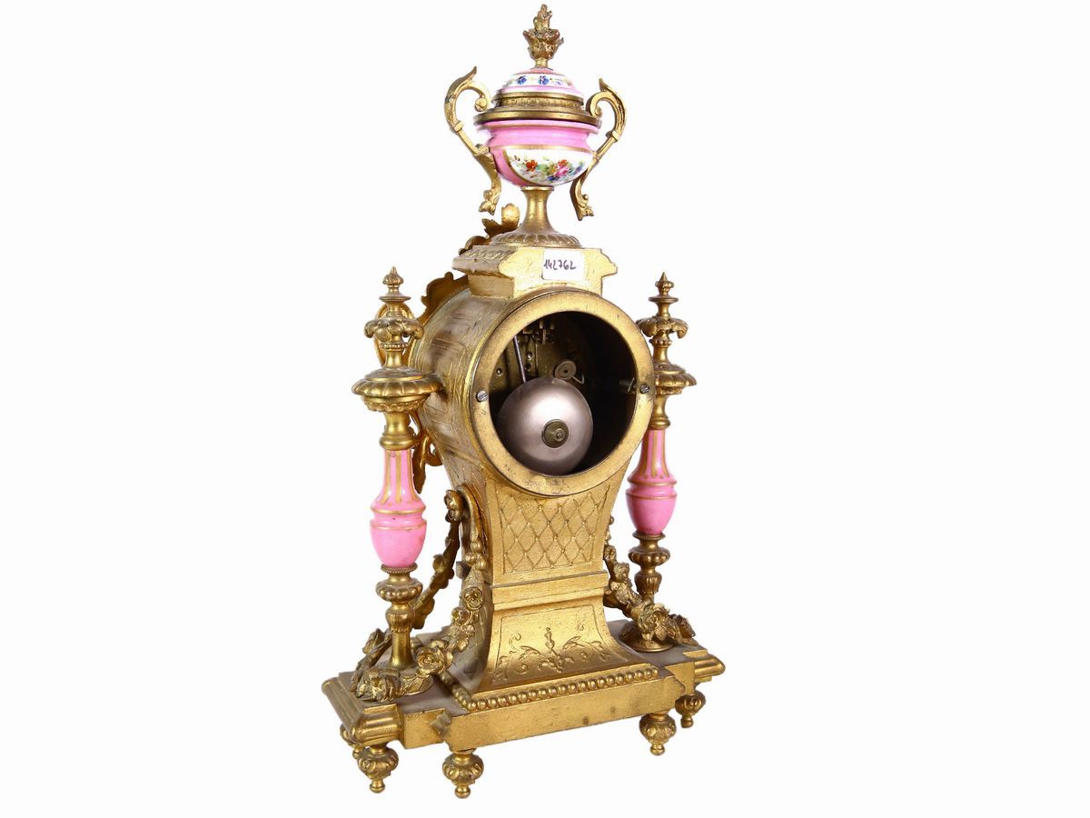 Orologio da Tavolo in Bronzo Dorato e Porcellana Policroma