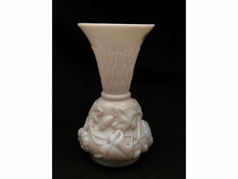 Vaso in Opaline Bianca