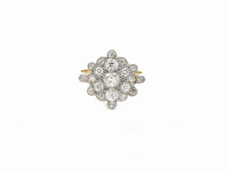 Anello in Platino e Oro Giallo con Diamanti