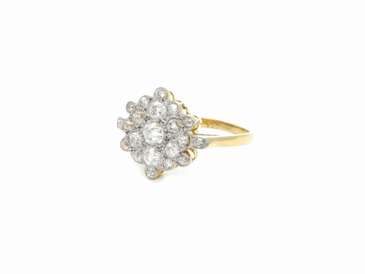 Anello in Platino e Oro Giallo con Diamanti