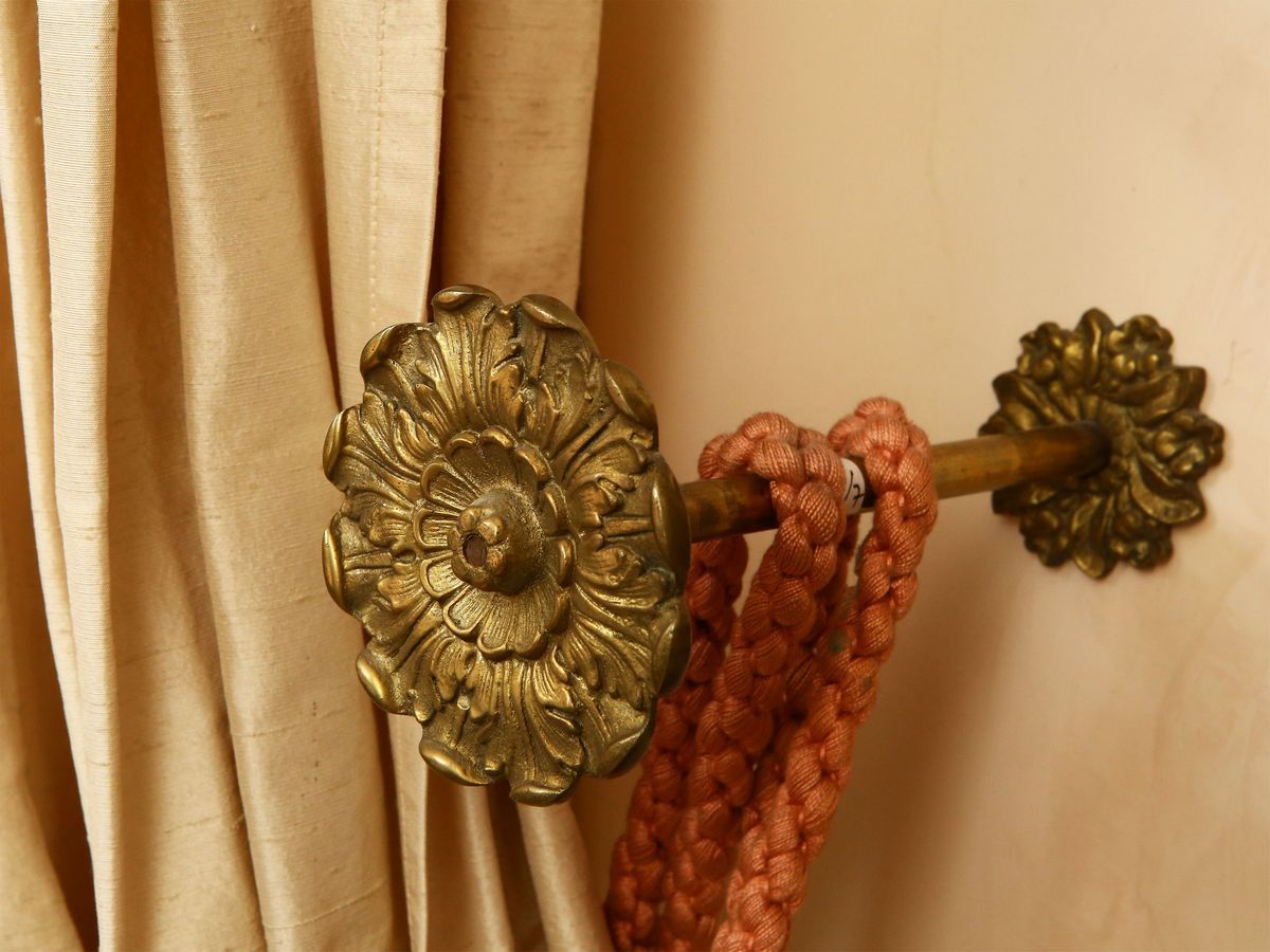 Coppia di Tende e Accessori