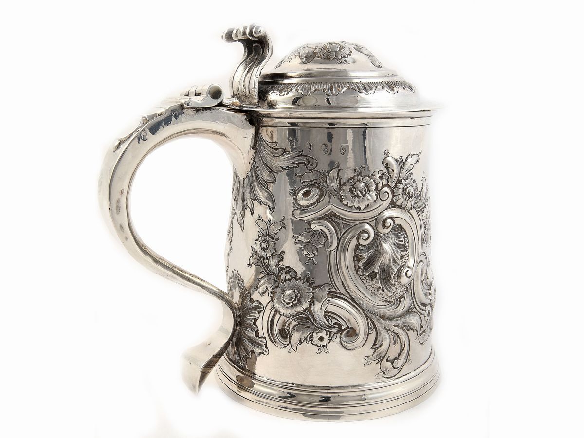 Grande Tankard in Argento, Londra 1702