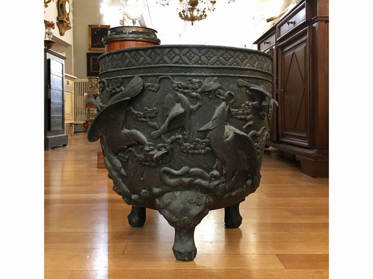 Portavasi in Bronzo