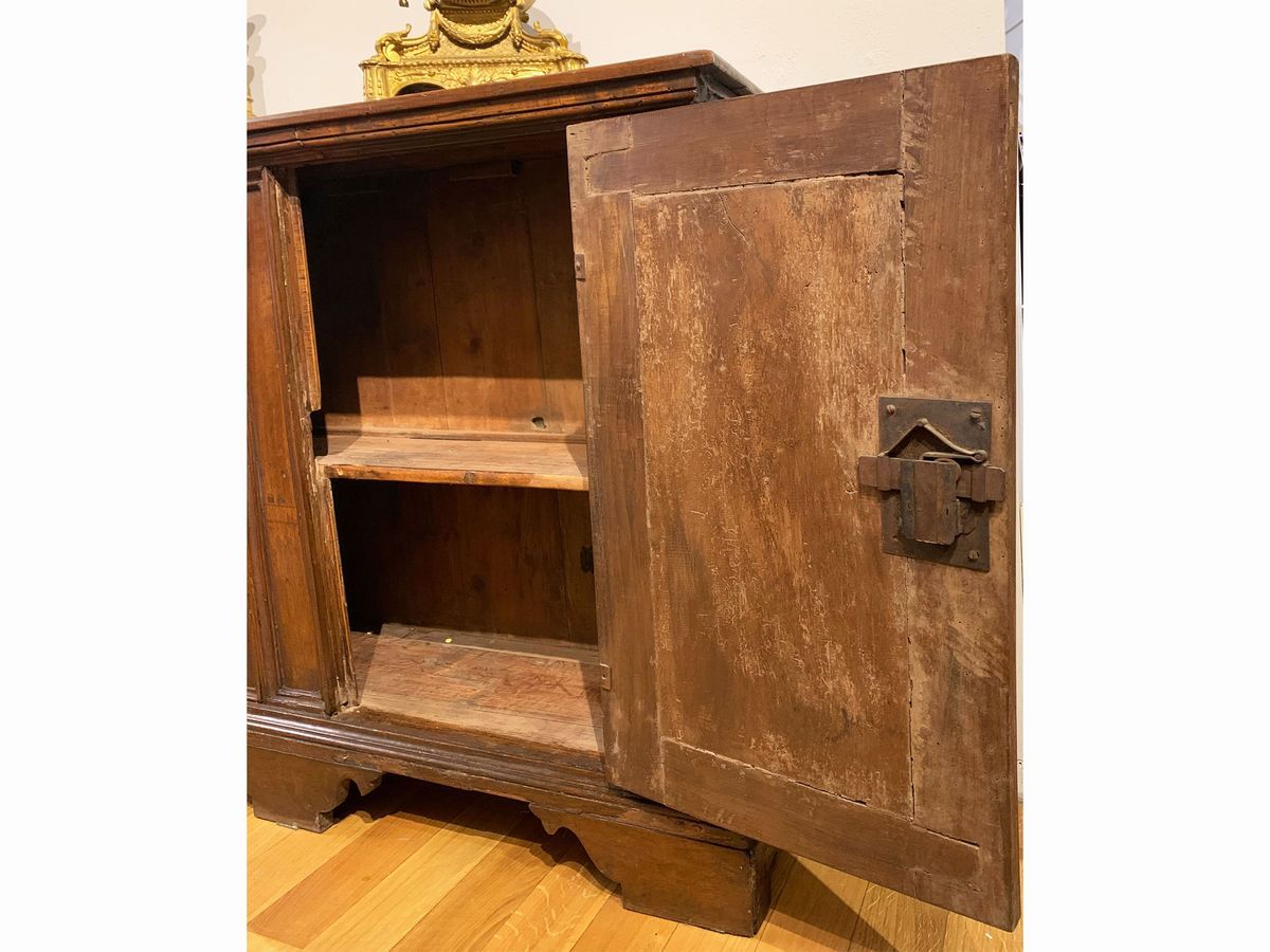 Credenza in Noce