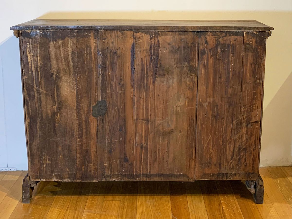 Credenza in Noce