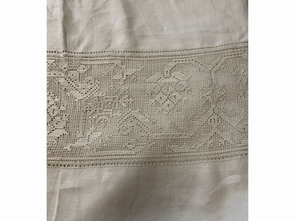 Ivory linen double bedspread