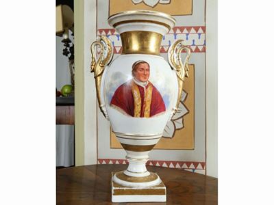 Grande Vaso Ad Anfora in Porcellana