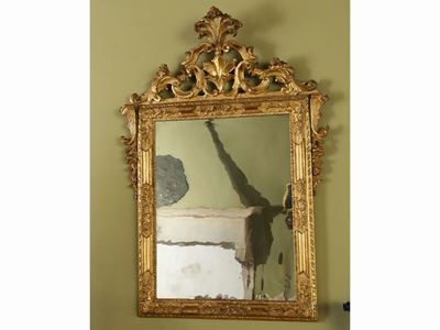 Specchiera con Cornice in Legno Intagliato e Dorato