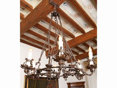 Lampadario a Corona in Ferro Battuto