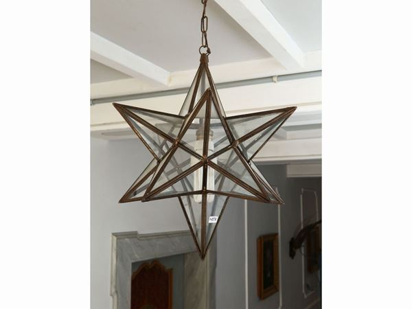 Metal-bound glass star lantern