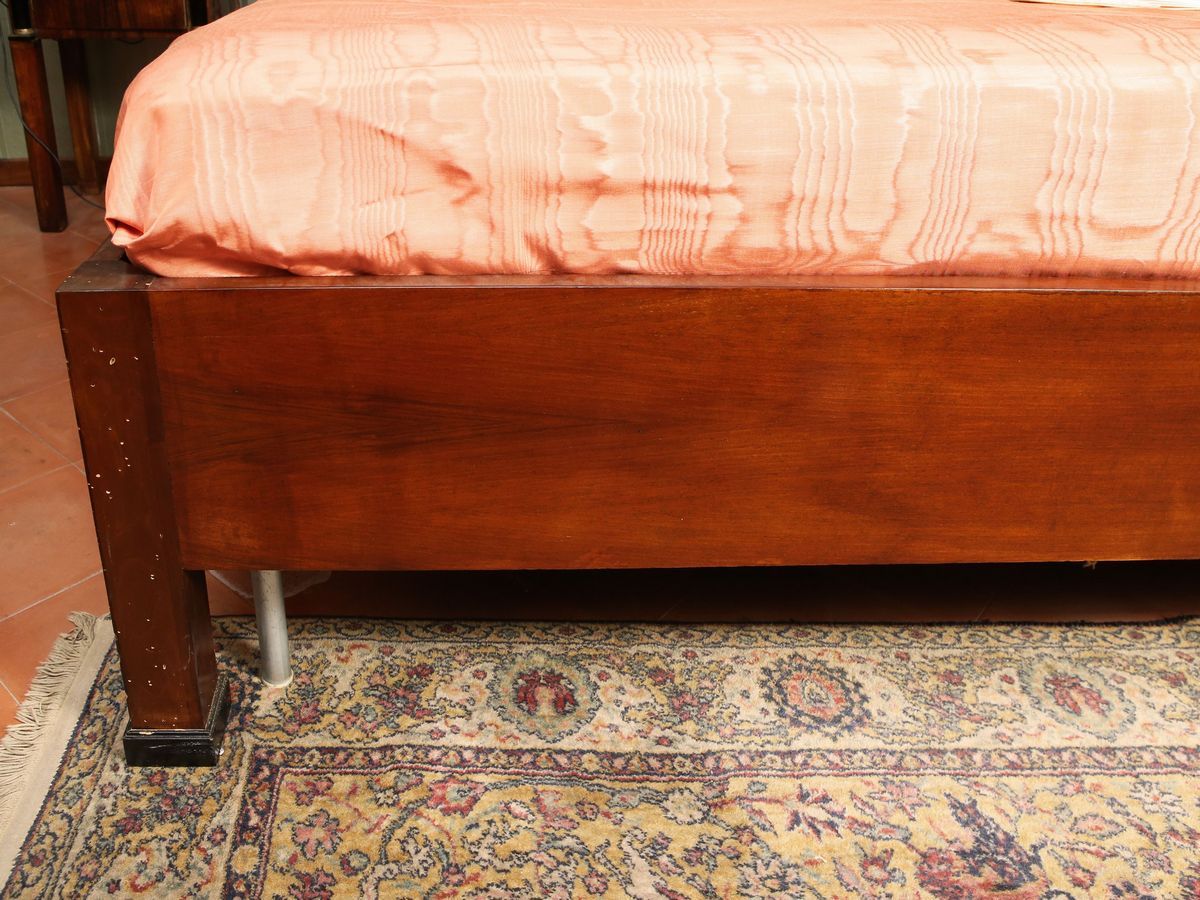 Letto Matrimoniale in Noce