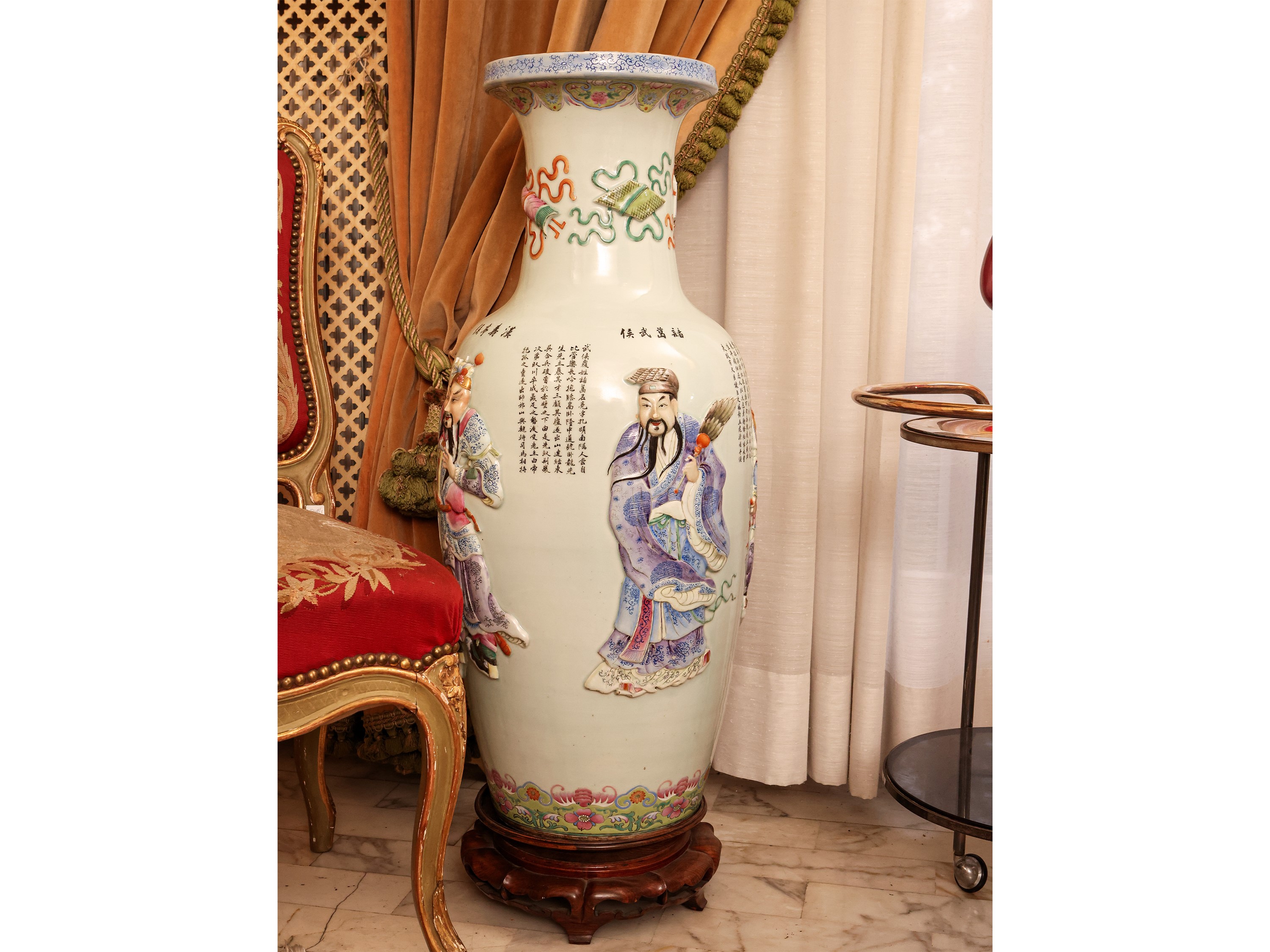 Grande Vaso a Balaustro in Porcellana