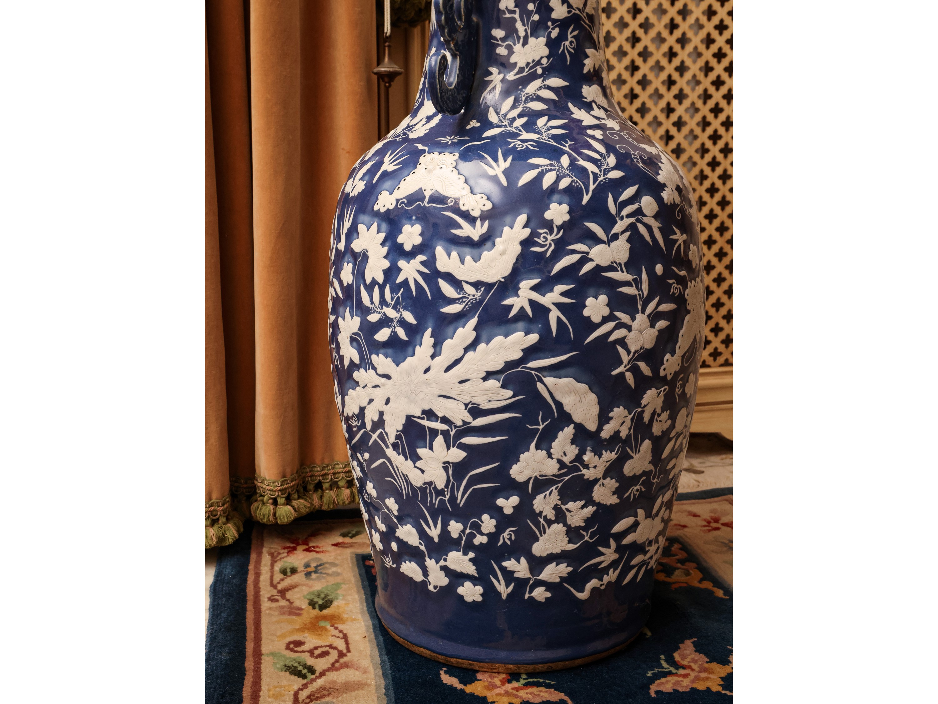 Grande Vaso in Porcellana Orientale