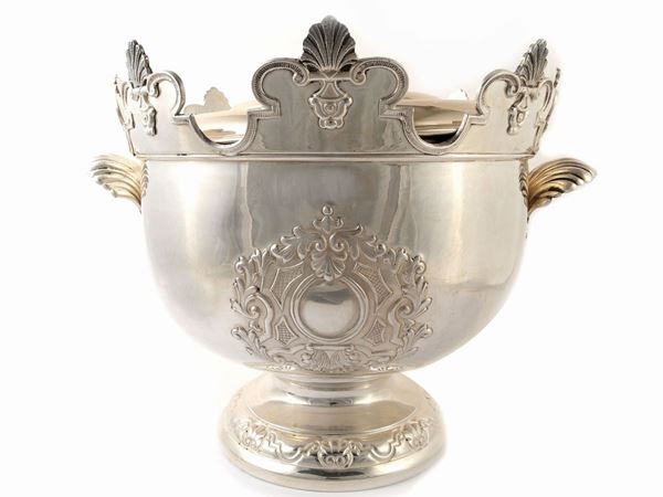 Large sterling silver refreshment centerpiece