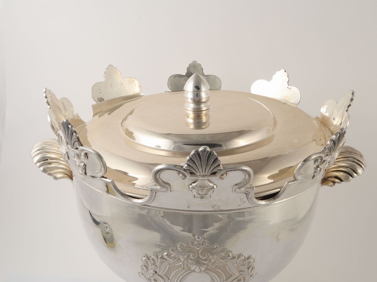 Grande Centrotavola Rinfrescatoio in Argento Sterling