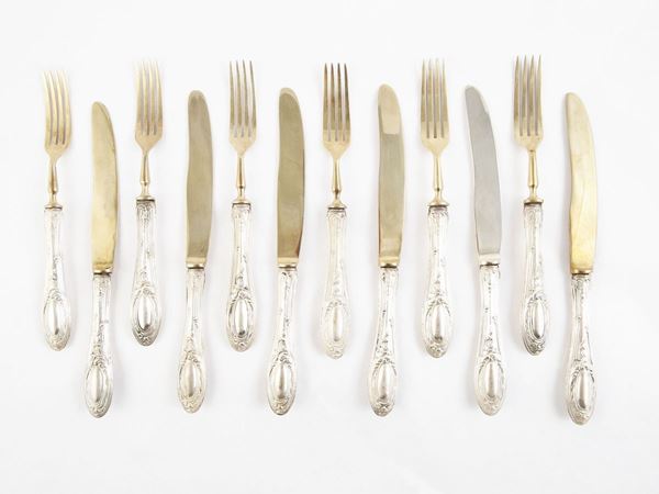 Fruit cutlery set with silver handles