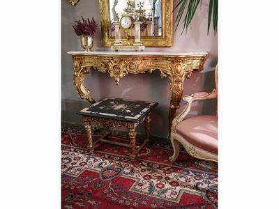 Console in Legno Intagliato e Dorato